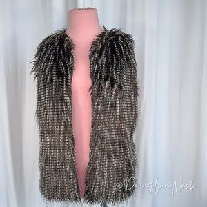 Rue21 Faux Fur Hook Winter Vest